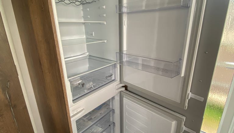 Oakdale Fridge