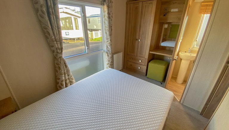 2014 ABI Dalby - Main Bedroom 2