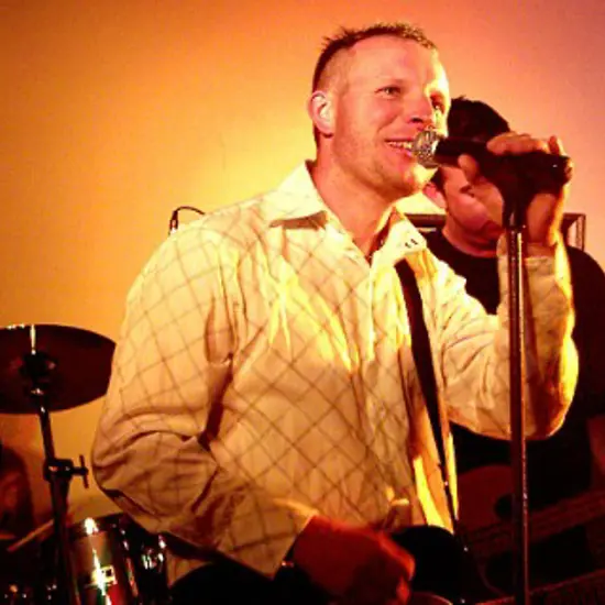 Crows Nest Entertainment Guide