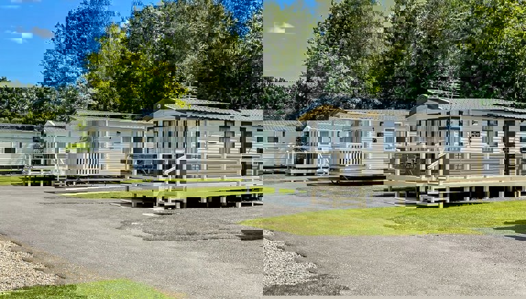 Caravans available to hire at Robin Hood Caravan Park