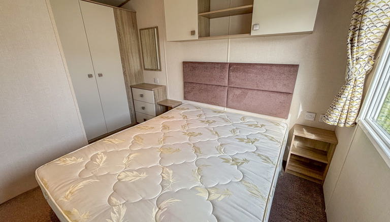 Oakdale Main Bedroom 2