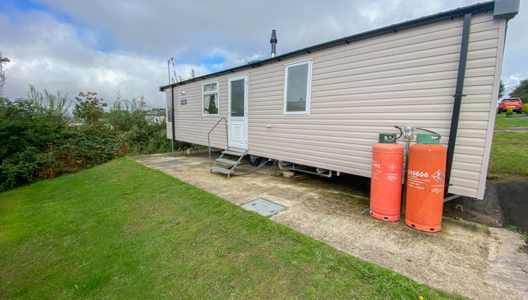 Example Exterior (Not exact pitch)