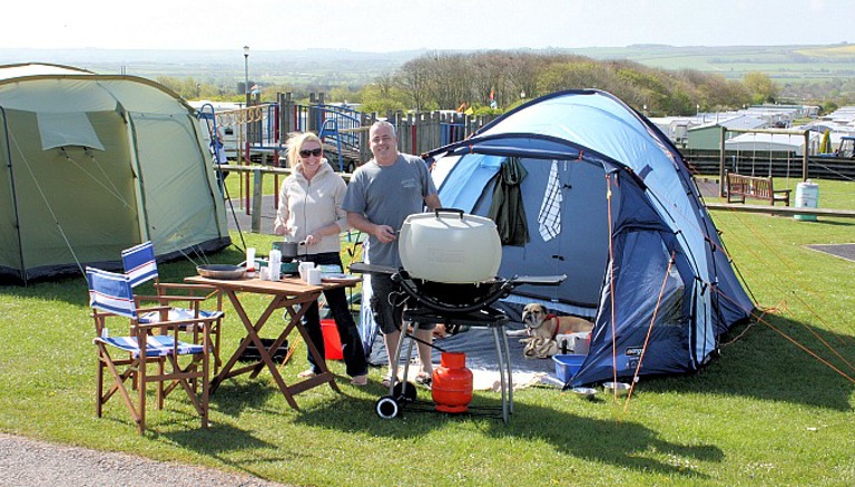 10 Step Guide to Camping with Electric Hook Up - Crows Nest Holidays