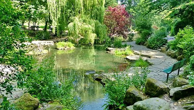 Peasholm Park in Scarborough